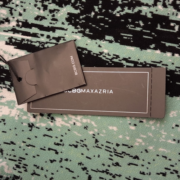 ๐ฅณHP๐ฅณ NWT, BCBGMaxAzria Abia Sweater in Aqua Combo - Picture 9 of 12